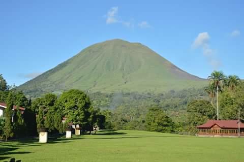 Alamanda Lokon Resort Tomohon Dış mekan fotoğraf