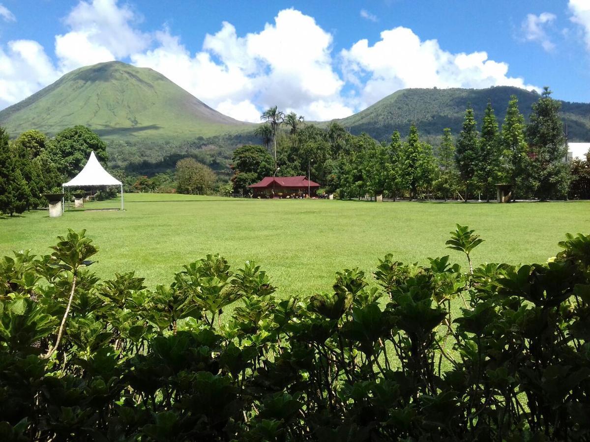 Alamanda Lokon Resort Tomohon Dış mekan fotoğraf
